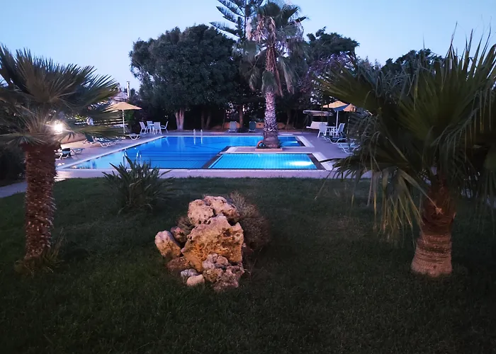 Stork Hotel