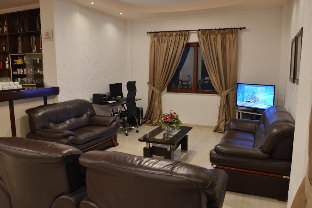 Stork Hotel 3*