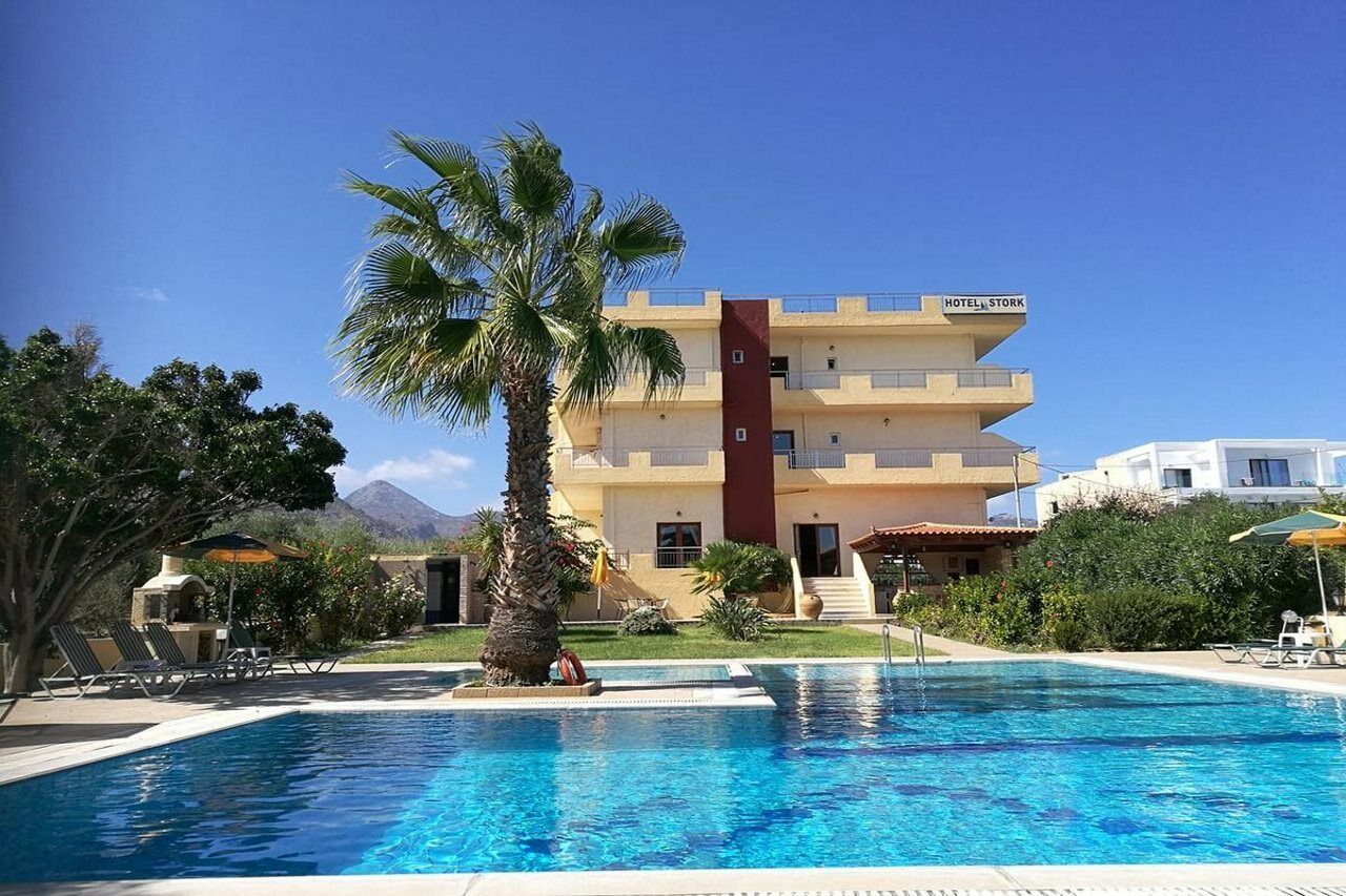 Stork Hotel 3*